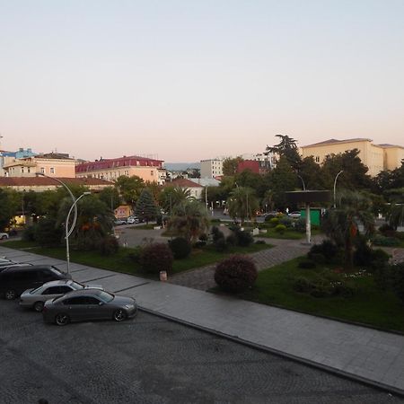 Melini Boutique Hotel Batumi Luaran gambar