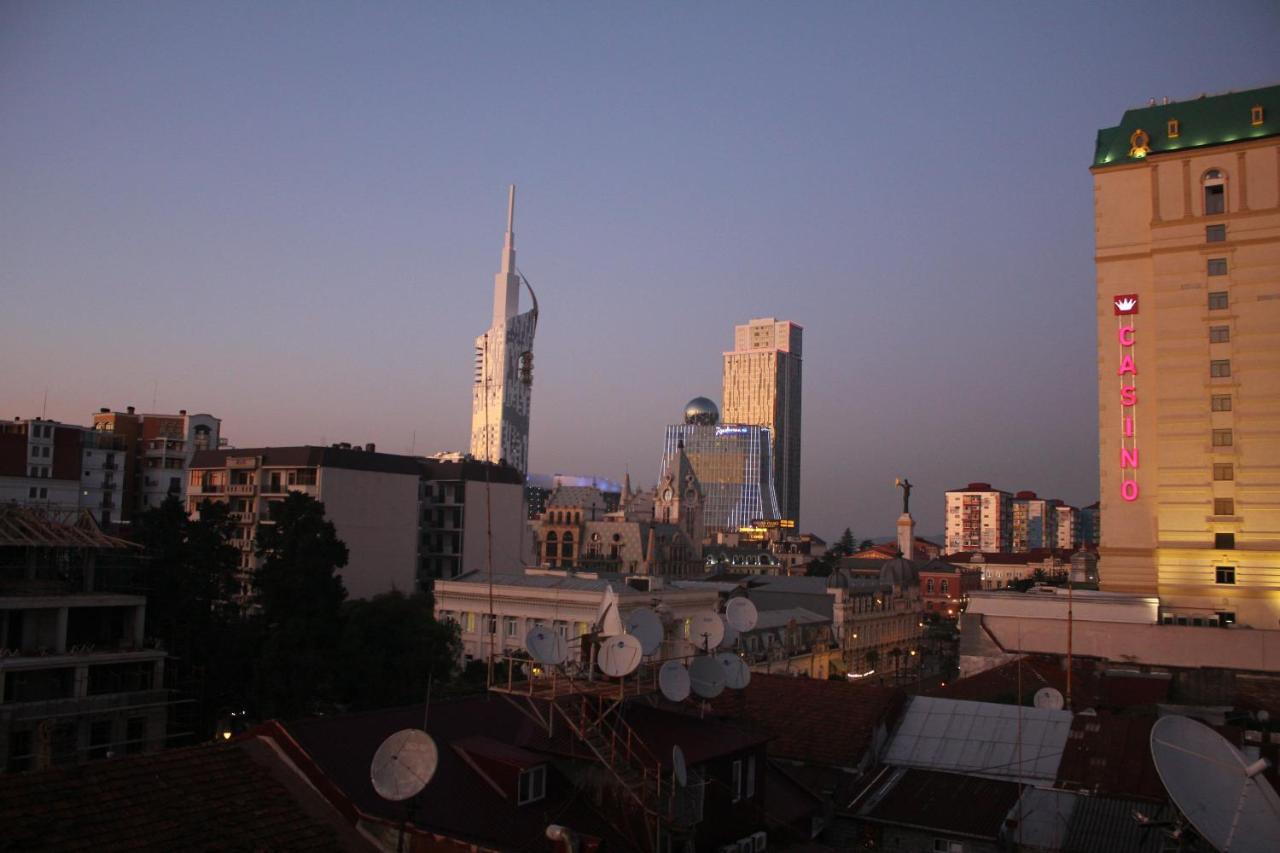 Melini Boutique Hotel Batumi Luaran gambar